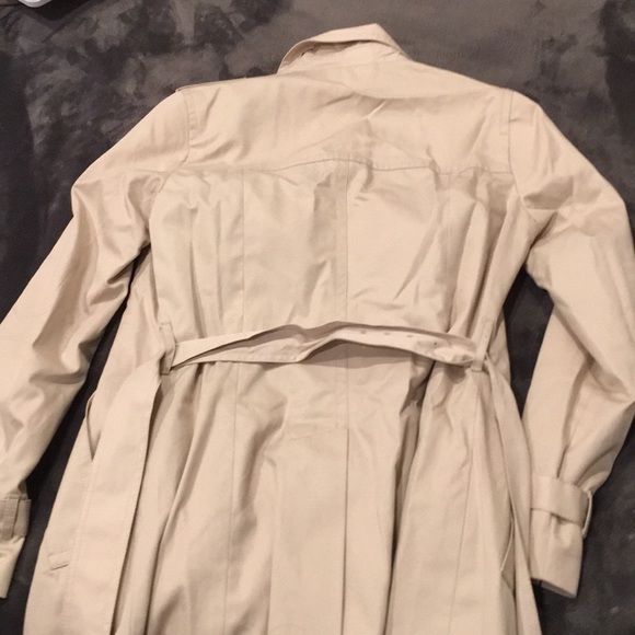 Banana Republic Coat (Tan) - Picture 5 of 6